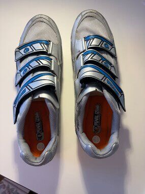 Men's Pear Izumi Vagabond R3 Recreational Road Bicycle Shoes 42.5/9.M